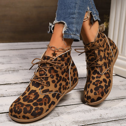 Scarpe Leopardate Con Lacci