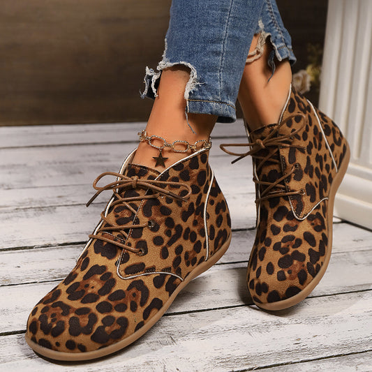Scarpe Leopardate Con Lacci